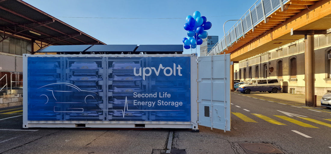 Erster Second Life Quartierspeicher aus gebrauchten Autobatterien ist in Betrieb