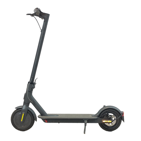 Geprüfter E-Scooter XIAOMI Mi Electric Scooter Essential 20 km/h Schwarz