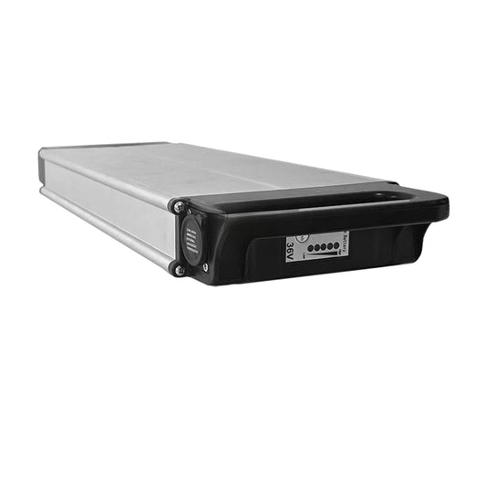 Advanced Electronics 36V 10Ah 360Wh Gepäckträgerakku auf reinweißem Hintergrund