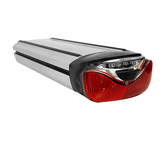 Gazelle Innergy Platin 36V 14Ah 504Wh Gepäckträgerakku auf reinweißem Hintergrund