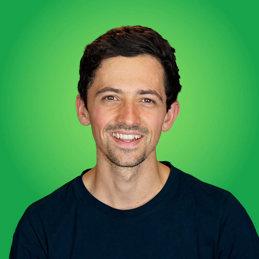 Lukas von UpVolt Basel, freundlicher Akku-Spezialist und Co-Founder